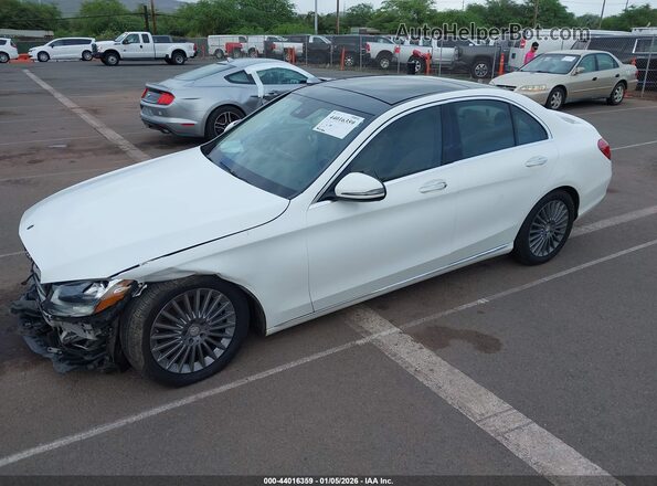 55SWF4KB7GU135484 2016 MERCEDES-BENZ C-CLASS White Առջևի ձախ երեք քառորդ տեսարան