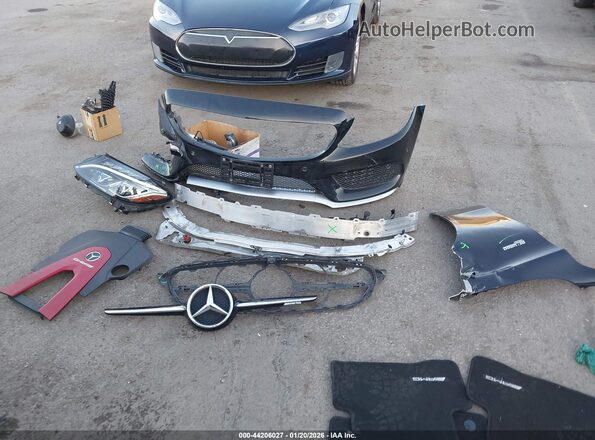 55SWF6EB4JU245777 2018 MERCEDES-BENZ AMG C 43 Black ხელსაწყოთა პანელის ხედი