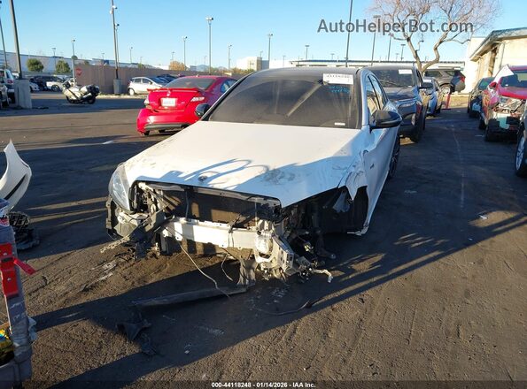 55SWF6EB9HU221288 2017 MERCEDES-BENZ AMG C 43 White წინა ხედი
