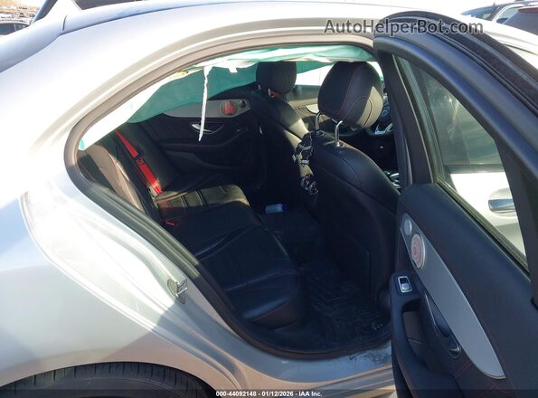 55SWF6EBXHU184137 2017 MERCEDES-BENZ AMG C 43 Silver Vista de la etiqueta del VIN
