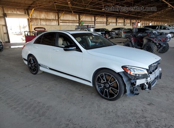 55SWF8DB3KU313176 2019 MERCEDES-BENZ C Белый Передняя правая четверть