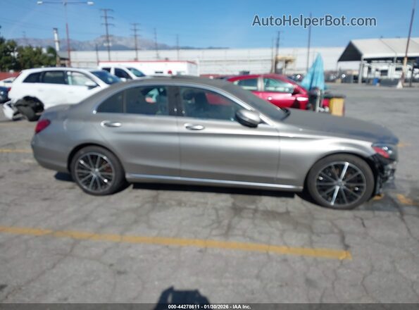 55SWF8DB6KU314516 2019 MERCEDES-BENZ C-CLASS Brown Widok wnętrza z tyłu