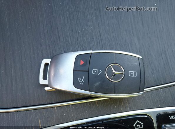 55SWF8EB2KU304211 2019 MERCEDES-BENZ C-CLASS Black Widok deski rozdzielczej