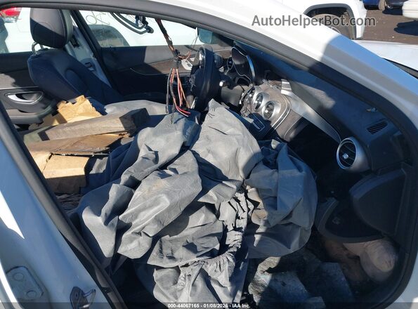 55SWF8EB4KU313962 2019 MERCEDES-BENZ C-CLASS White Սալոնի դիմացի տեսք