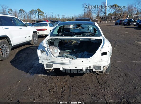 55SWF8EB4KU313962 2019 MERCEDES-BENZ C-CLASS White 