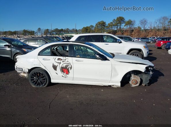 55SWF8EB4KU313962 2019 MERCEDES-BENZ C-CLASS White Սալոնի հետևի տեսք