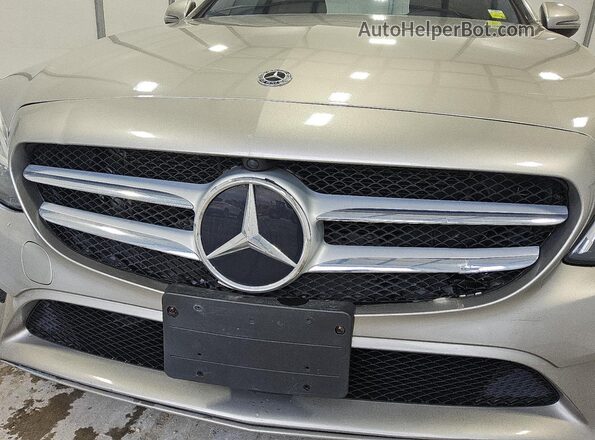 55SWF8EB8KU283543 2019 MERCEDES-BENZ C Tan Widok wnętrza 360 stopni