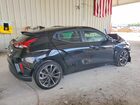 2020 Hyundai Veloster Base Черный vin: KMHTG6AF1LU029613