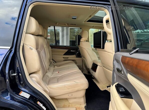 JTJHY7AX2H4242774 2017 LEXUS LX Синий Вид салона спереди