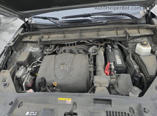 5TDJZRBH9NS200672 2022 TOYOTA HIGHLANDER Серебряный Вид панели приборов
