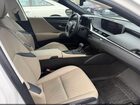 2019 Lexus Es 300h Luxury Белый vin: 58AB21B11KU004296