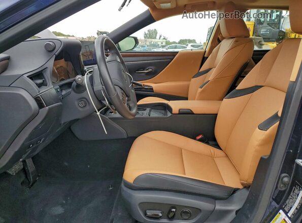 58ADA1C12SU064159 2025 LEXUS ES Синий Вид салона спереди