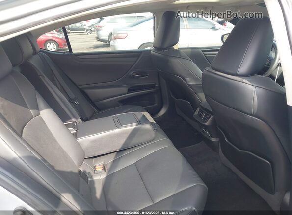58ADA1C14NU023231 2022 LEXUS ES 300H Серебряный Вид наклейки с VIN-кодом