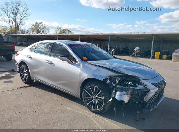 58ADA1C17SU072855 2025 LEXUS ES 300H Серебряный Передняя правая четверть