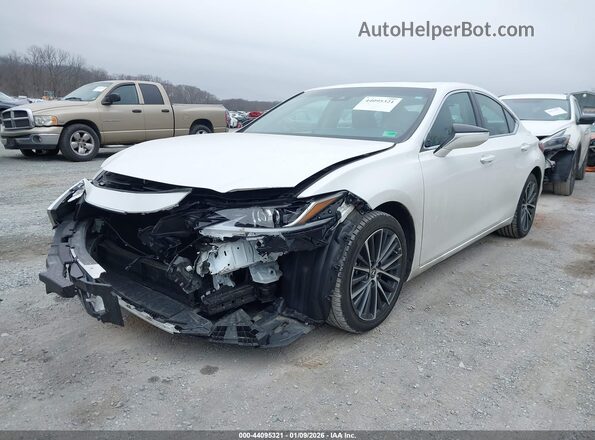 58ADA1C18PU028189 2023 LEXUS ES 300H White Widok z przodu