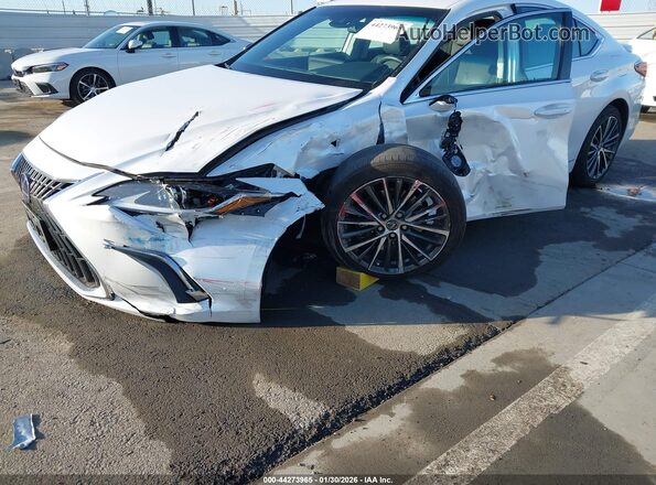 58ADA1C19NU014976 2022 LEXUS ES 300H Белый Вид спереди