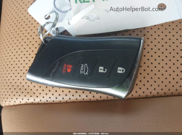 58ADZ1B11PU147647 2023 LEXUS ES 350 Белый Вид панели приборов