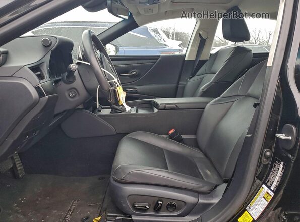 58ADZ1B17PU150407 2023 LEXUS ES Черный Вид салона спереди