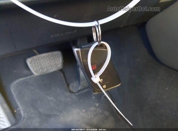 58AF21B18LU009868 2020 LEXUS ES 300H Серебряный Вид панели приборов