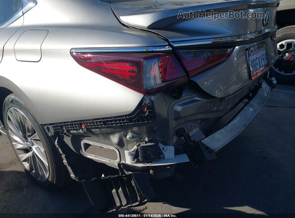 58AF21B18LU009868 2020 LEXUS ES 300H Серебряный Вид щитка приборов