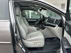 2018 Toyota Highlander Se Gray vin: 5TDJZRFH3JS556605