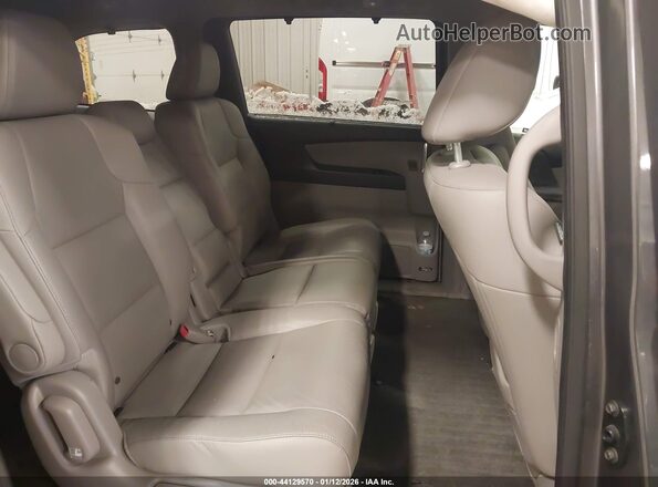 5FNRL5H60HB001084 2017 HONDA ODYSSEY Серый Вид наклейки с VIN-кодом