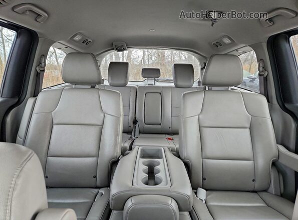 5FNRL5H97GB096185 2016 HONDA ODYSSEY Gray უკანა სავარძლების ხედი