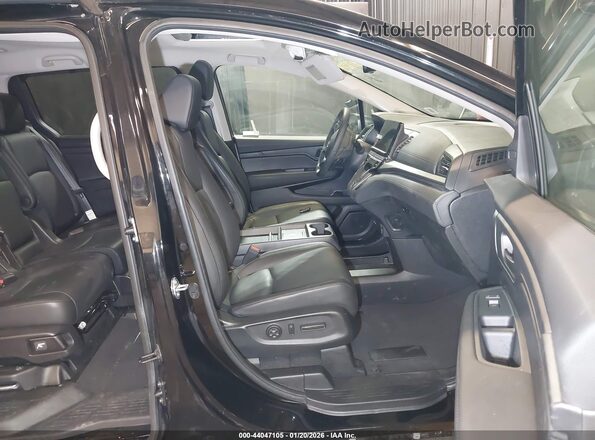 5FNRL6H69SB072393 2025 HONDA ODYSSEY Черный Вид салона спереди