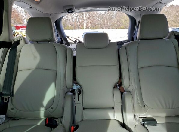 5FNRL6H69TB006590 2026 HONDA ODYSSEY Белый Вид задних сидений