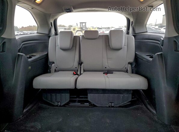 5FNRL6H6XRB041258 2024 HONDA ODYSSEY Синий Вид задних сидений