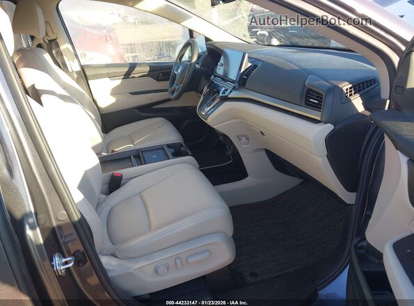 5FNRL6H6XSB075240 2025 HONDA ODYSSEY Серый Вид салона спереди