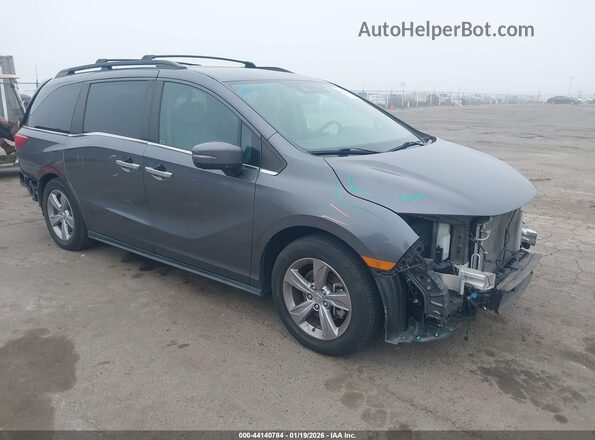 5FNRL6H70JB043310 2018 HONDA ODYSSEY Серый Передняя правая четверть