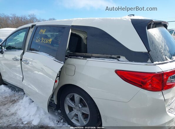 5FNRL6H78JB007414 2018 HONDA ODYSSEY Белый Вид спереди