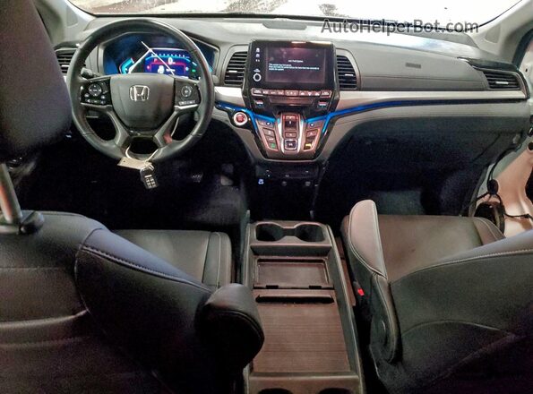 5FNRL6H80RB012384 2024 HONDA ODYSSEY White Dashboard view