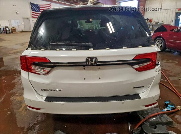 5FNRL6H80RB012384 2024 HONDA ODYSSEY White Rear view