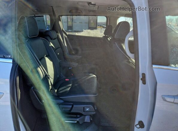 5FNRL6H89TB002069 2026 HONDA ODYSSEY Белый Вид задней части салона