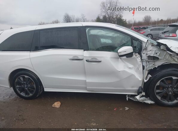 5FNRL6H93PB027631 2023 HONDA ODYSSEY White Vista interior trasera