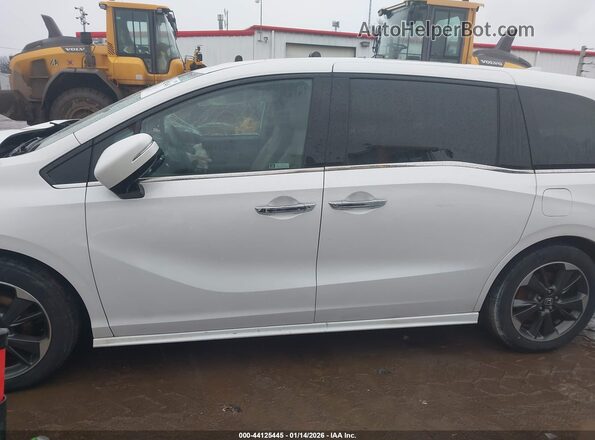 5FNRL6H93PB027631 2023 HONDA ODYSSEY White Vista interior de 360 grados