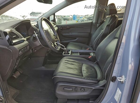 5FNRL6H98PB046174 2023 HONDA ODYSSEY Blue Вид салону спереду