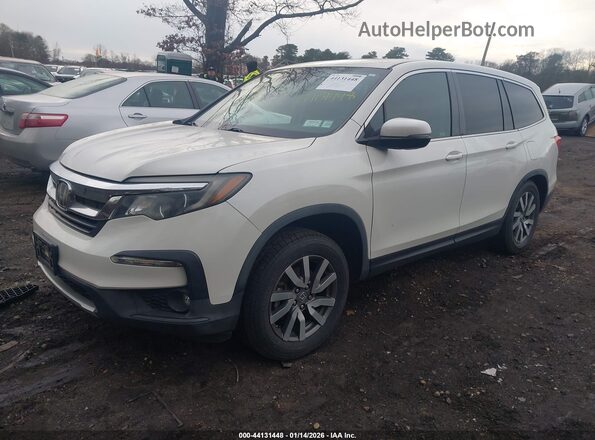 5FNYF6H55KB011181 2019 HONDA PILOT Белый Передняя левая четверть