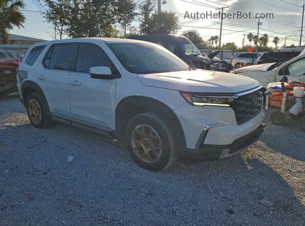 5FNYG2H52PB011233 2023 HONDA PILOT White Передня права чверть