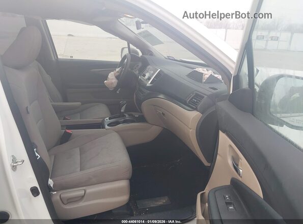 5FPYK2F42HB011783 2017 HONDA RIDGELINE Белый Вид салона спереди
