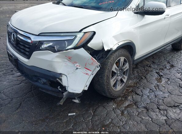 5FPYK2F66JB000180 2018 HONDA RIDGELINE Белый Вид спереди