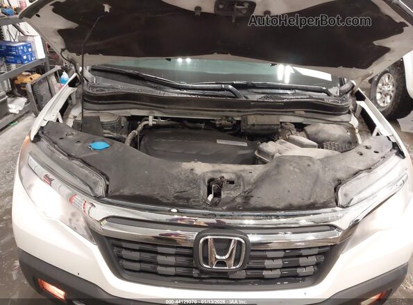 5FPYK3F51JB014081 2018 HONDA RIDGELINE White Widok z tyłu