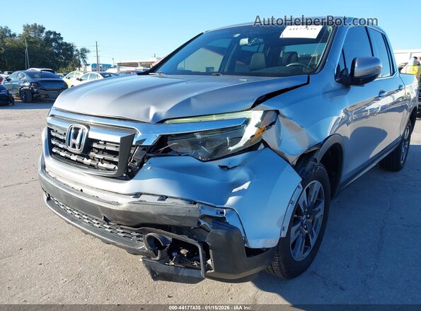 5FPYK3F60JB011570 2018 HONDA RIDGELINE Silver Widok z przodu