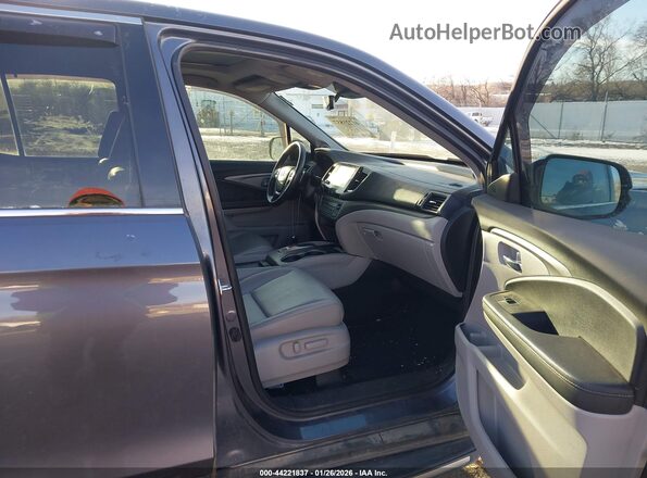 5FPYK3F71NB010572 2022 HONDA RIDGELINE Серый Вид салона спереди