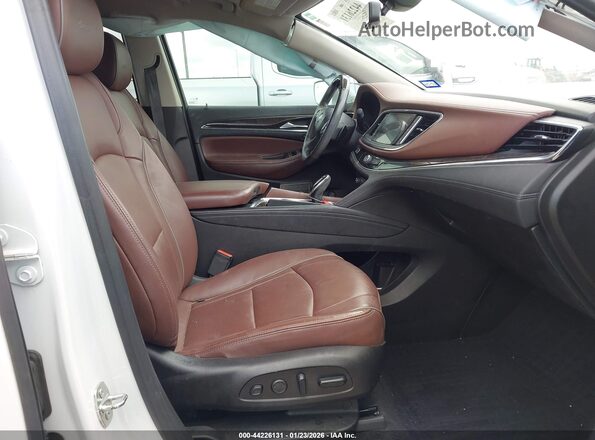 5GAERDKW3MJ223641 2021 BUICK ENCLAVE White Widok wnętrza z przodu