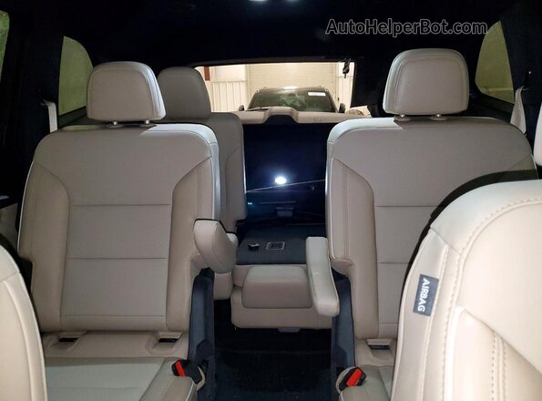 5GAEVARS3SJ104823 2025 BUICK ENCLAVE Синий Вид задних сидений