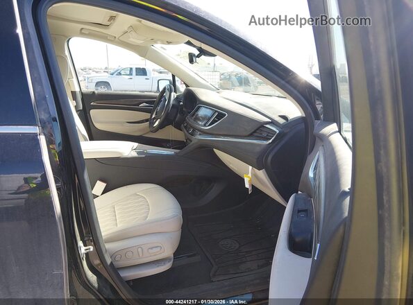 5GAEVCKW4PJ242001 2023 BUICK ENCLAVE Черный Вид салона спереди