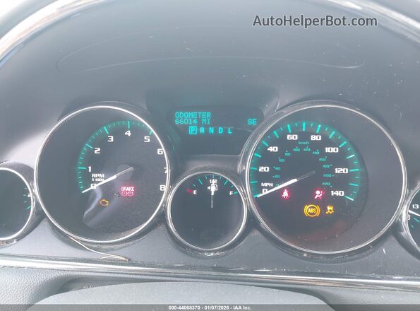 5GAKRBKD2HJ260871 2017 BUICK ENCLAVE Серебряный Вид задних сидений